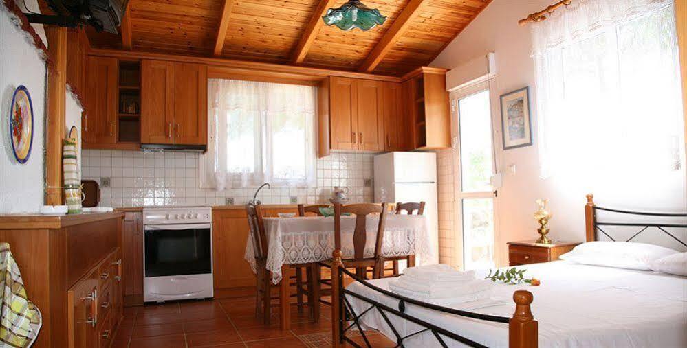 Villa Carina Kounopetra Ngoại thất bức ảnh